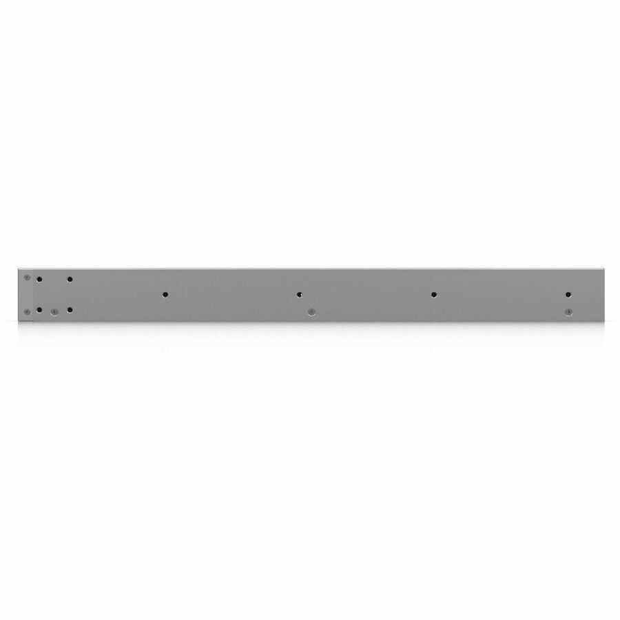 Pro XG 24 PoE Pro XG 24 PoE